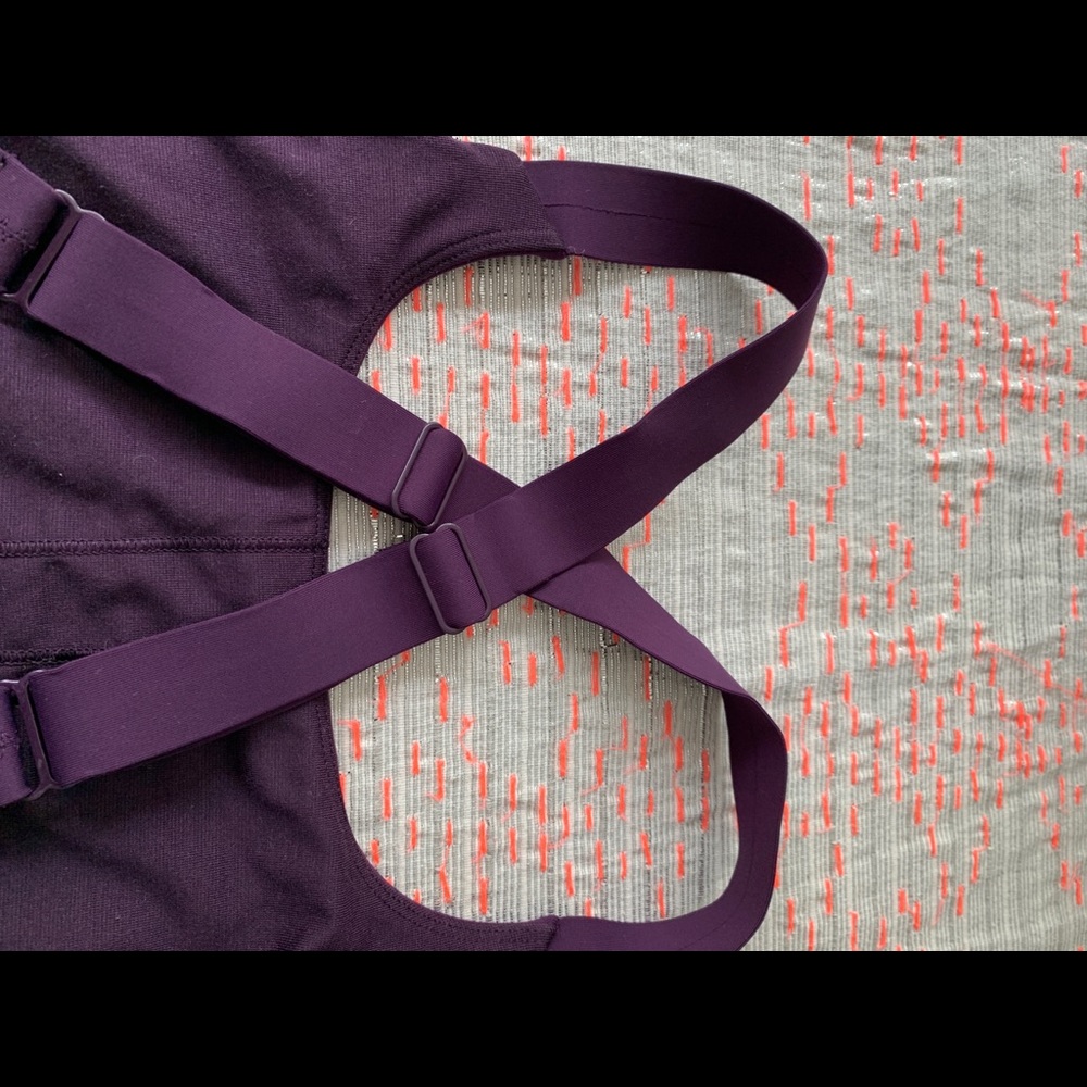 Lululemon Long Line Sport Bra - Picture 4 of 4
